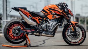 KTM 890 Duke